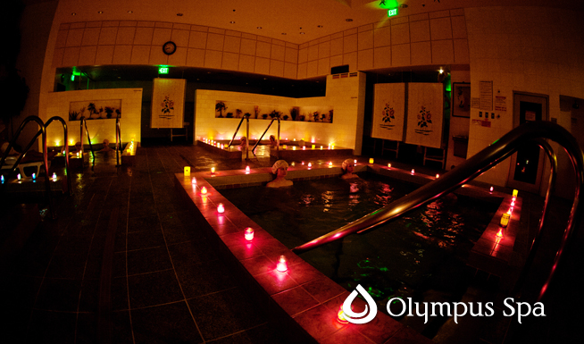 olympus_spa_pool_candle-night1